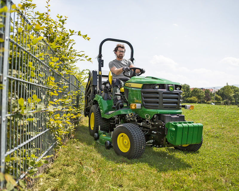 X950R Mowing Tractor